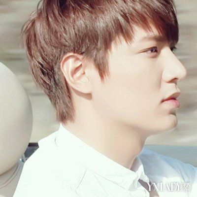 李敏镐帅气头像图片