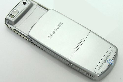 三星滑盖拍照机u700--高贵不贵