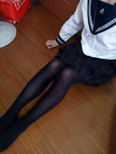 你是这么从普通男性,变成喜欢女装的大佬呢?