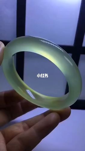 顶级岫玉手镯精品_手镯_玉镯_时尚_配饰