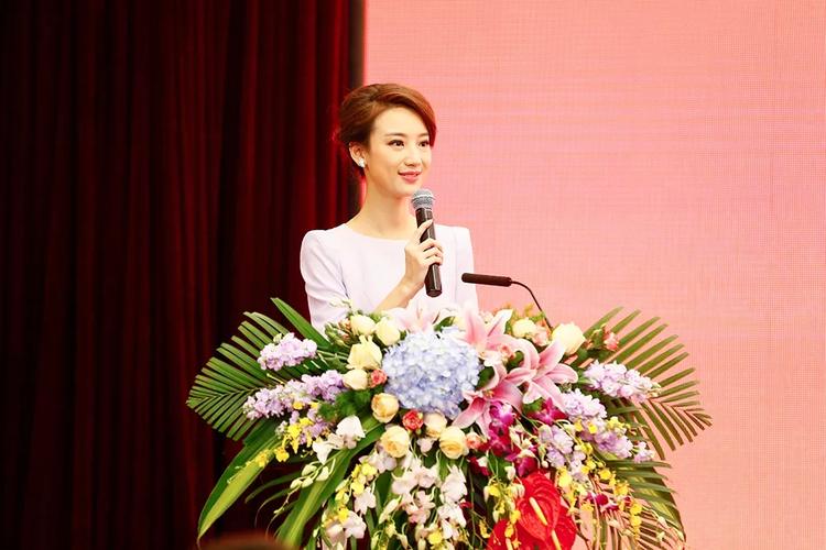 论坛上半场主持人:北京卫视《北京新闻》主持人李杨薇