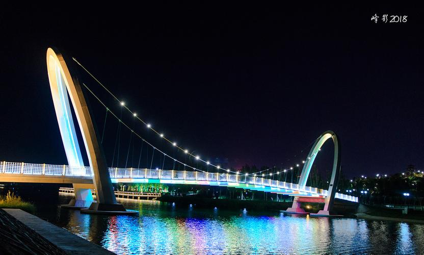 大淄博孝妇河畔夜景