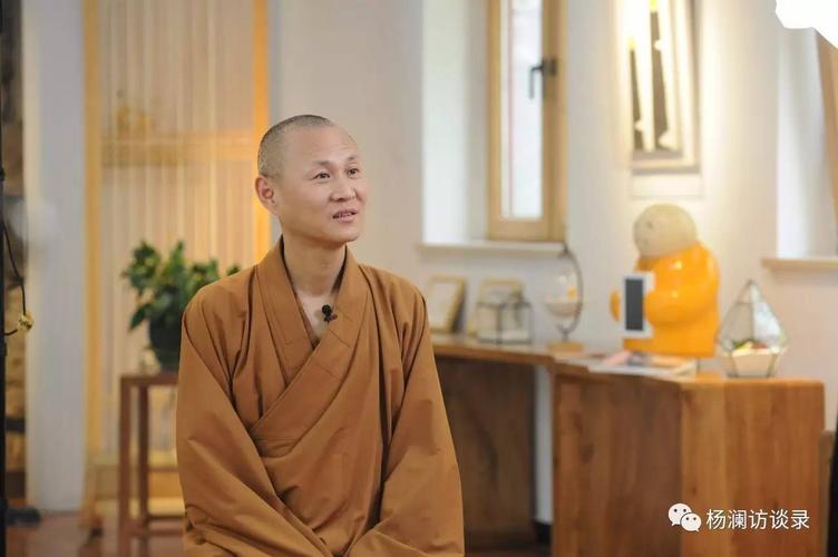 也是让贤二能够每天卖萌卖萌无止境的可靠师兄龙泉寺的贤书法师 是贤