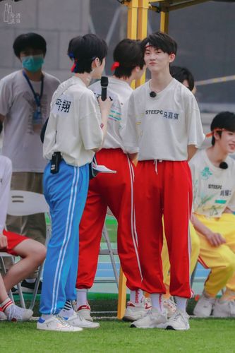 祺管严 - 堆糖,美图壁纸兴趣社区