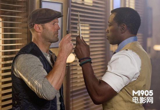 韦斯利·斯奈普斯; 《敢死队3》曝新剧照 斯坦森,韦斯利双刀对峙