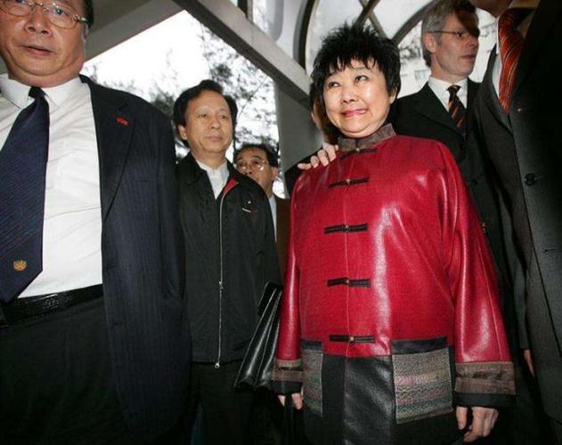 亚洲女首富龚如心去世时,留下8百亿没人继承,最终上交