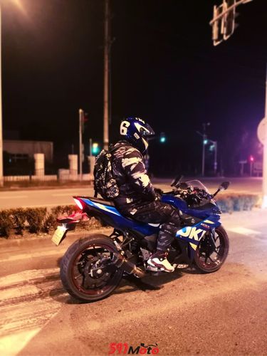 17年9月底gsx250r abs版