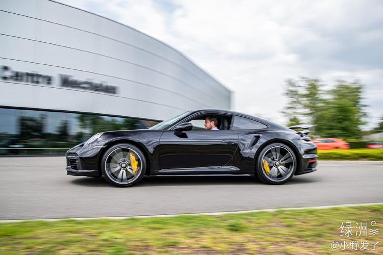 保时捷911 turbo s 2.7秒破百