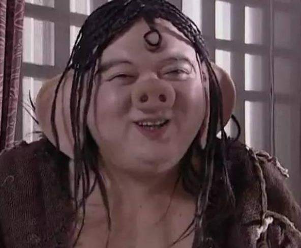 猪八戒专业户,为争取角色狠心增肥70斤,戏外姐弟恋恩爱23年