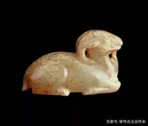 欣赏古玉的工艺价值,更要研究古玉它的深刻历史和文化