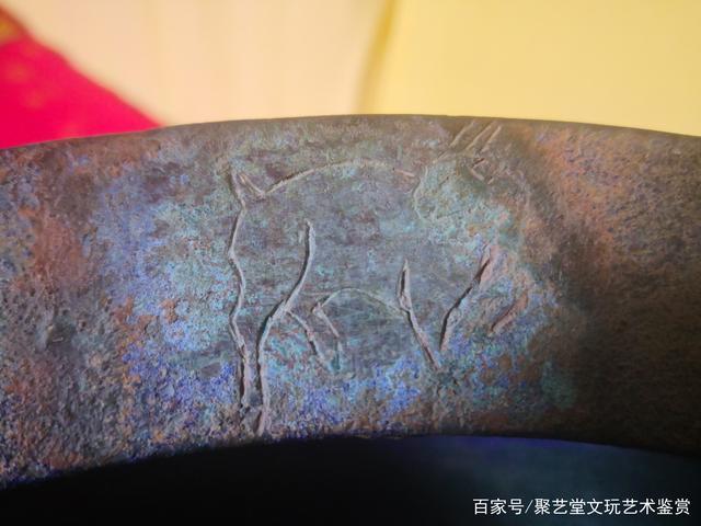 原创:战汉"双耳兽纹青铜釜"赏析