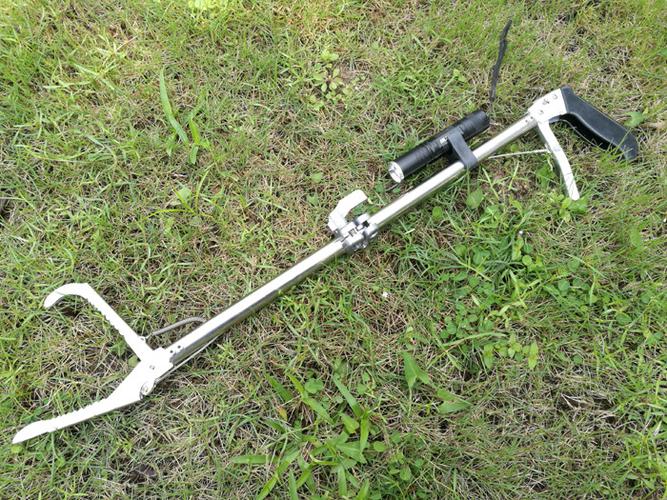 (折叠自锁)捕蛇钳,捕蛇夹,防蛇器,多用途夹,蛇钳