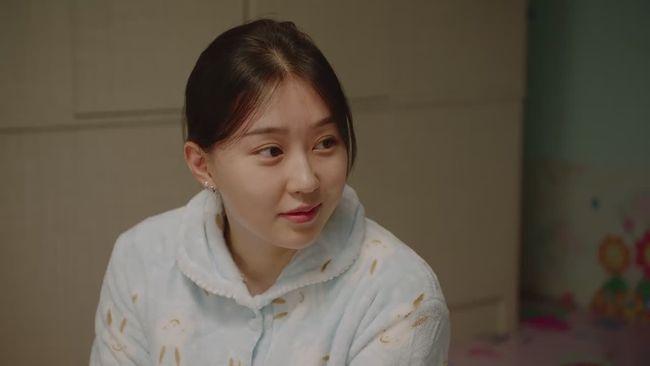 《乡村爱情14》刘英因吃东西过敏,后在刘弘序的建议下,去做了美容