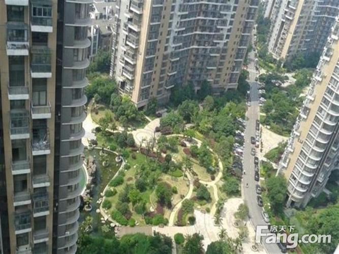 福星惠誉水岸星城c区 4室2厅2卫 超豪华装修4梯2户复式楼