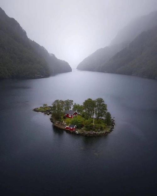 湖中小岛,世外桃源