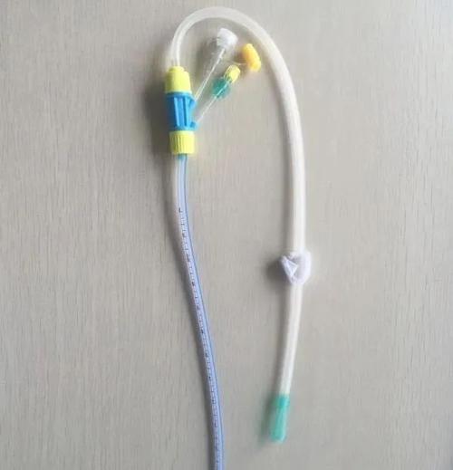 多功能引流管腹腔双套冲洗引流管的临床应用和护理