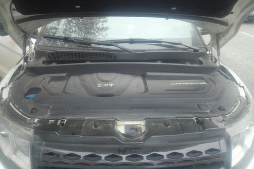 陆风-x7 2016款 2.0t 全景尊贵版