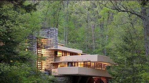 美国著名的"流水别墅",环境潮湿得难以住人,却被列为世界遗产