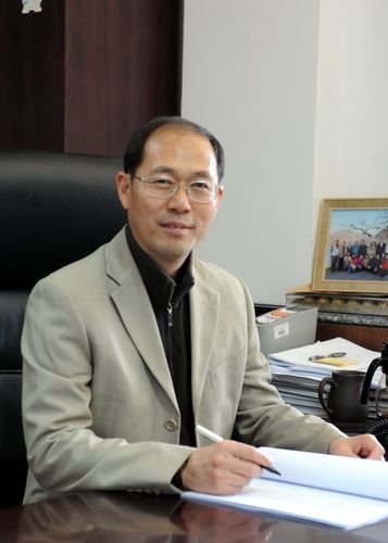 邹吉忠