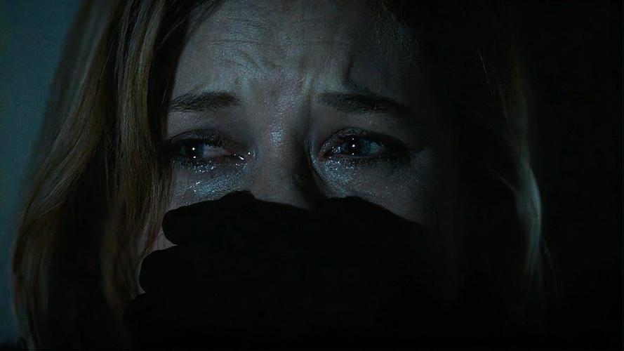 电影屏住呼吸恐怖惊悚