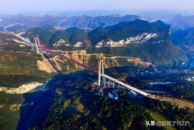 第8名:墨西哥巴鲁阿特大桥,高度390米.