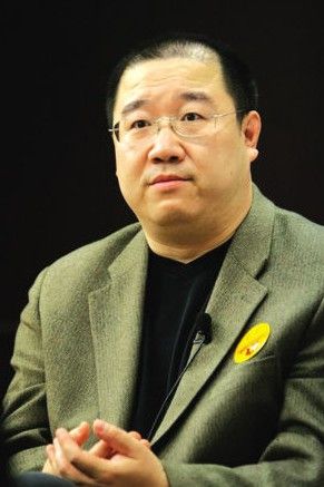 新闻 文娱 >>正文  北京晚报讯(记者林靖)著名导演,演员,主持人英达因