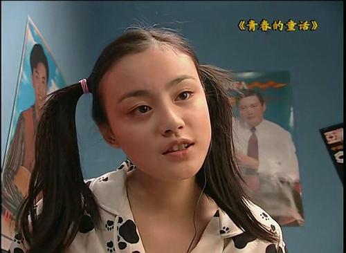 说起任斯璐想到她和李小璐演的那部《青春的童话》.