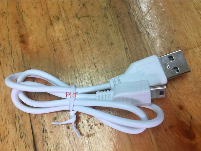 0.5米白色mini5p数据线 mp3充电线 线材厂家直销