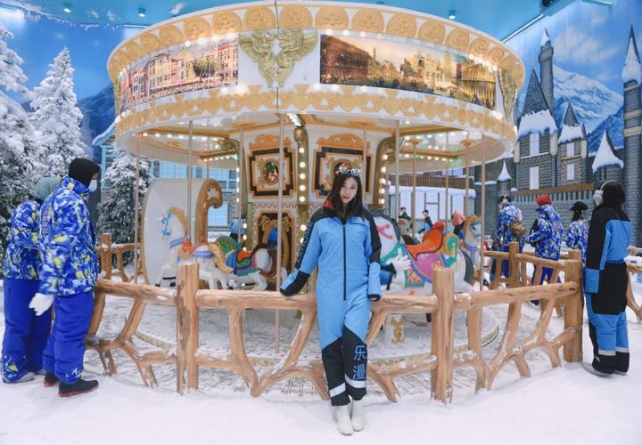 这次来到顺德华侨城欢乐海岸,目的地选择了这里的乐漫冰雪王国.