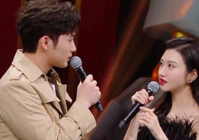 王牌对王牌收官:景甜张彬彬甜蜜对唱,他提前离开引热议,工具人