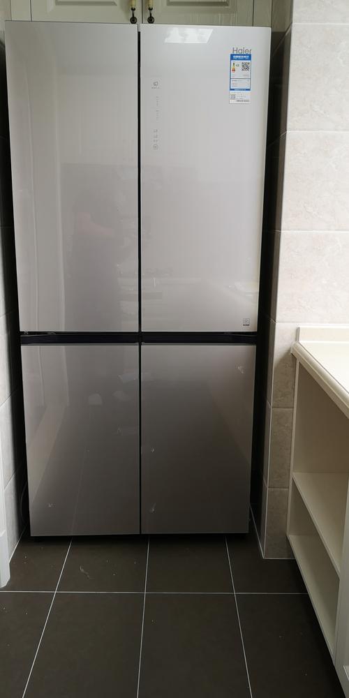 3c海尔冰箱外观