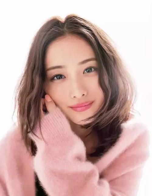 石原里美坚持做这三件事她变得