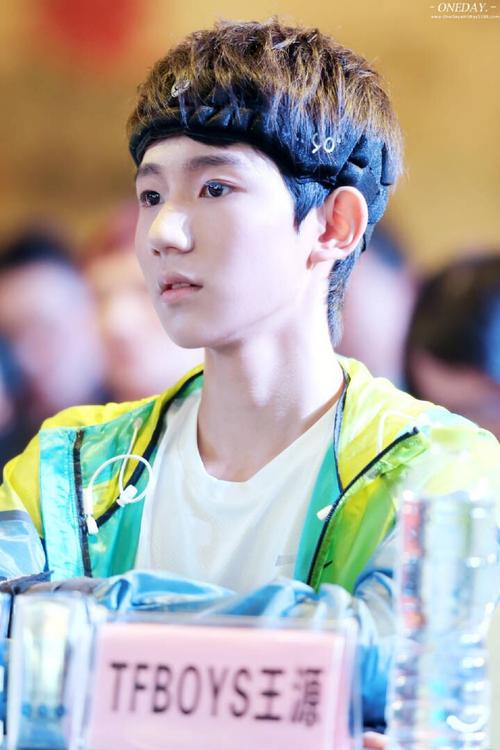 王源 #tfboys王源 #tfboys iphone手机壁纸桌面背景 高清 美颜