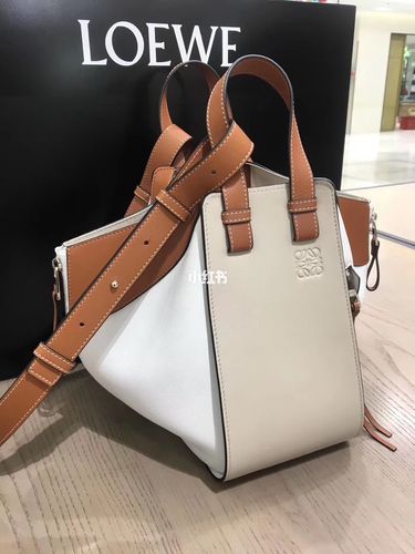loewe 罗意威 padlock 小号吊床包_罗意威怎么样_padlock_吊床_时尚