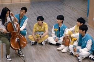 周震南领队人气学员首秀《天天向上》 何洛洛夏之光比拼舞蹈