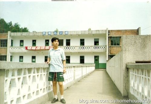 今天才知道东汽一中更名为十堰东风高级中学了