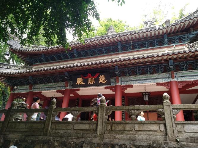 2021能仁寺游玩攻略,能仁寺在白云山山腰,游人很.