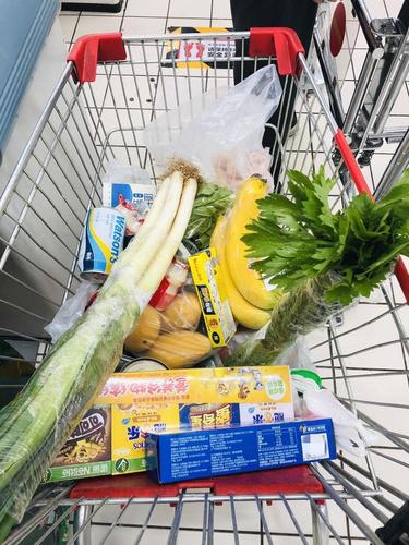 去超市买食材,花了240元囤了这33种食材,好吃耐储存,能吃一周