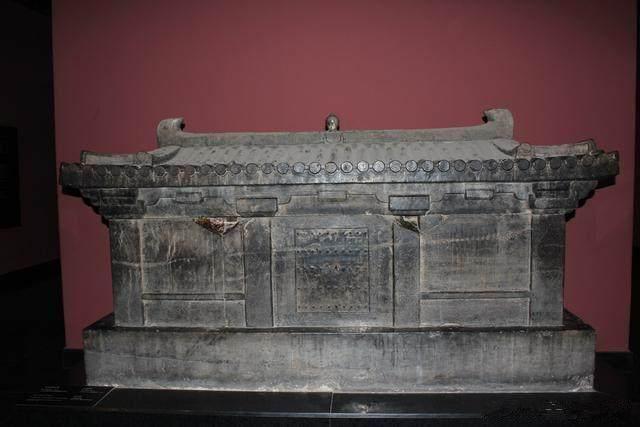 隋朝左光禄大夫李敏的第四个女儿李静训.