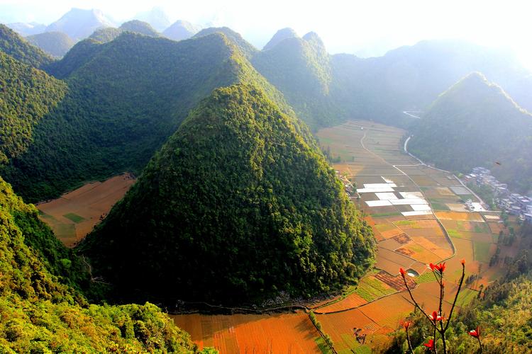 那坡县弄表风景