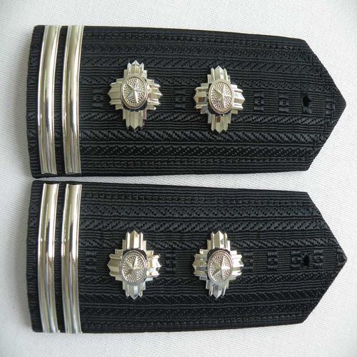 二级警督硬肩章(最低购买三副)