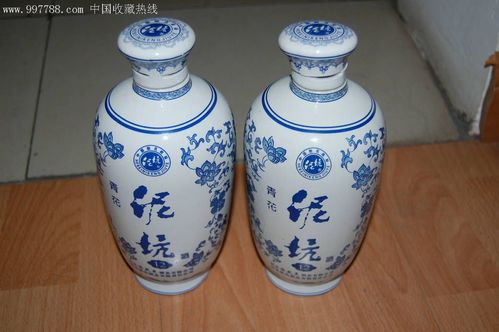 泥坑酒空瓶