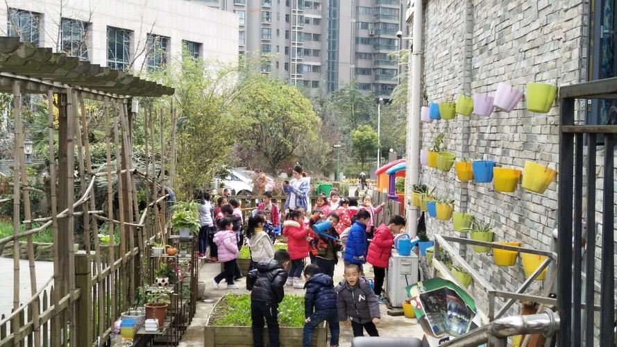 观山湖区世纪城智慧树幼儿园 朵朵一班