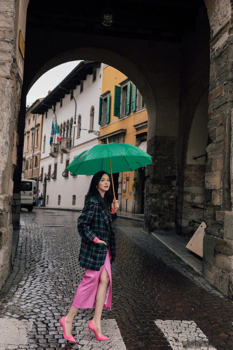 浮生若梦.  造型:lucialiustylist  摄影:李哲