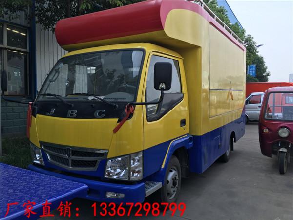 同一般轻卡一样, 开瑞配备5档手动变速箱,比较特殊的地方在于,其