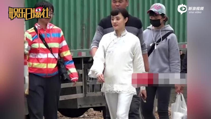 网曝孙俪腹部隆起疑似怀上第三胎 艺人方暂无回应