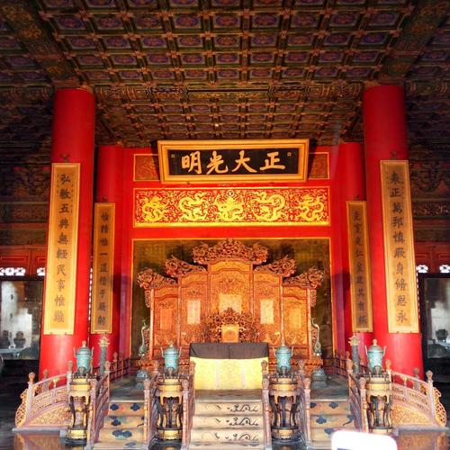 乾清宫的正大光明牌匾是顺治皇帝亲笔题字