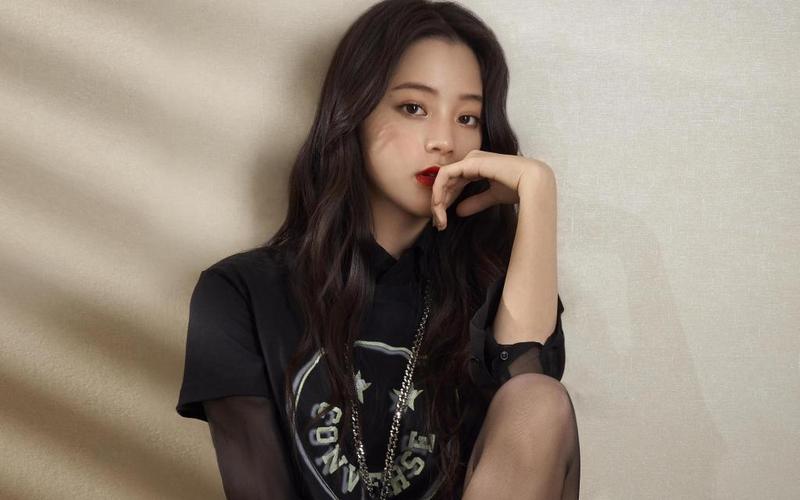 独居新人类欧阳娜娜居家时尚魅力大片,高清壁纸图片