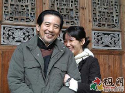 展开全部 他的女儿是孙诗雯,是和前妻:邵乔茵生的,具体工作不详,照片