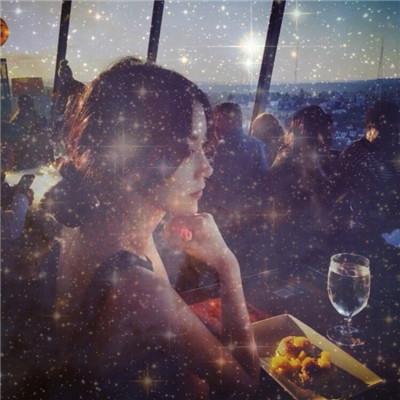 微信唯美星空意境头像图片大全 想做你的星星在夜晚伴你入睡分享!